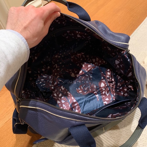 Ted Baker Sodda Striped Leather Holdall - Picture 3 of 6